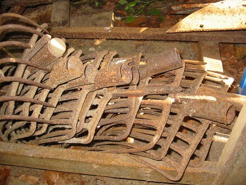 lot de fouches à bècher, a cailloux